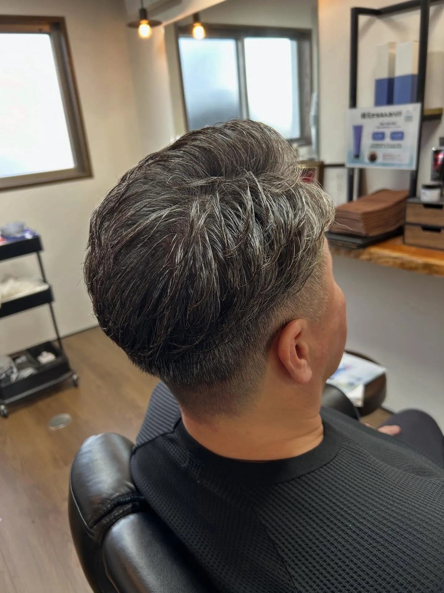 白髪を“弱点”から“武器”へ。