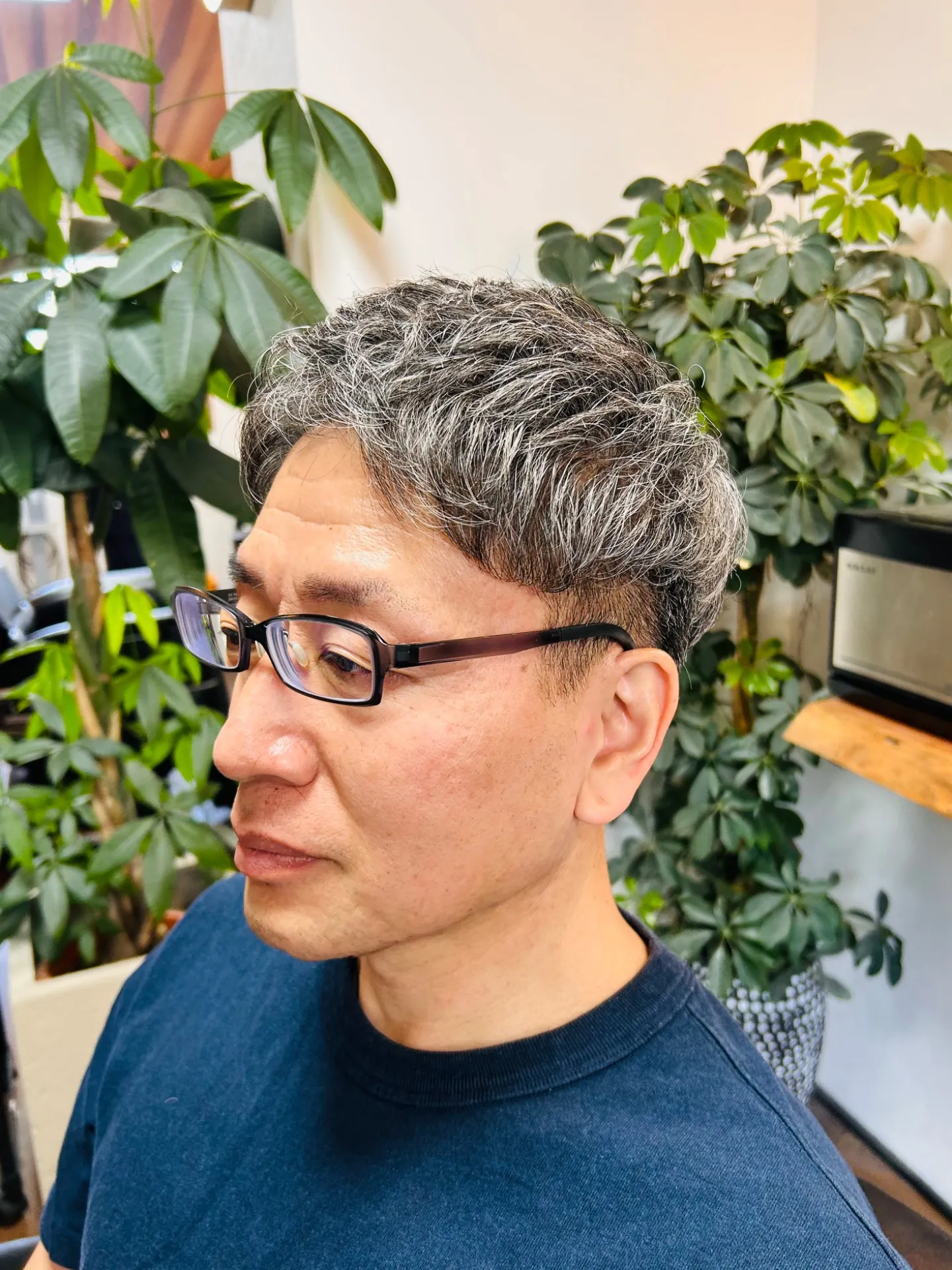 【大人の品格】40代・50代からの「攻める」ビジネスショート