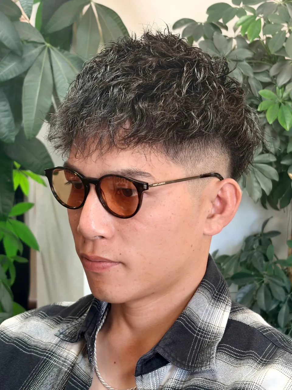 【岡山短髪メンズ】フェード×ツイストスパイラル短髪で男らしさを格上げ！オーダー・セット方法まで徹底解説stylist甲本雅人